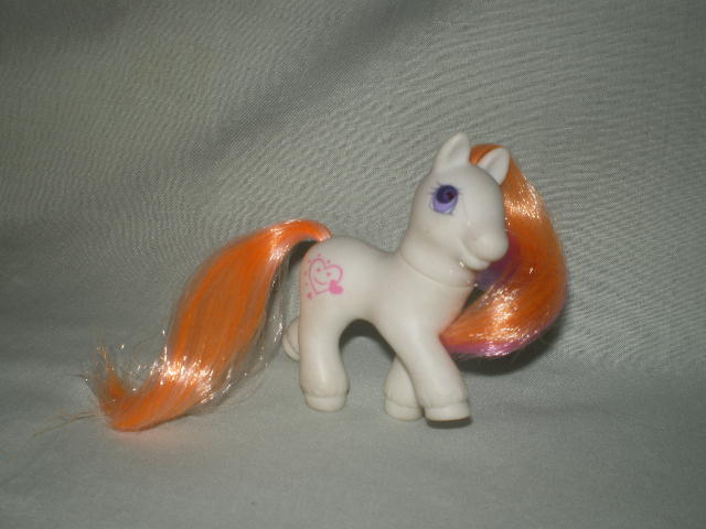 File:Baby Tickle Heart.jpg