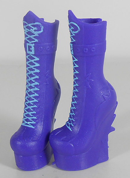 File:Twilight Sparkle Archery Shoes.jpg