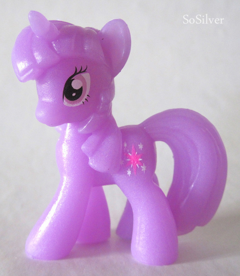 File:Blind-glow-twilight-sparkle.jpg