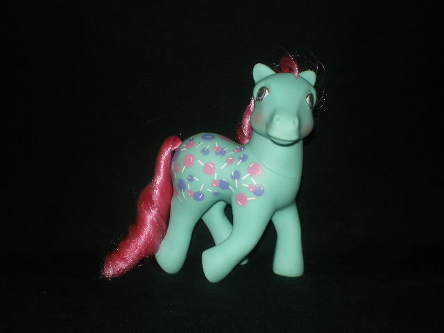 File:Sweet Tooth.jpg