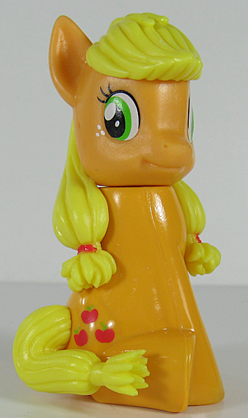 File:BubbleBathApplejack.jpg