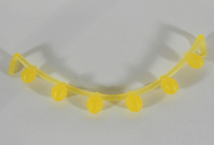 File:Pinkie Pie Blue Bedroom Lanterns Yellow.jpg