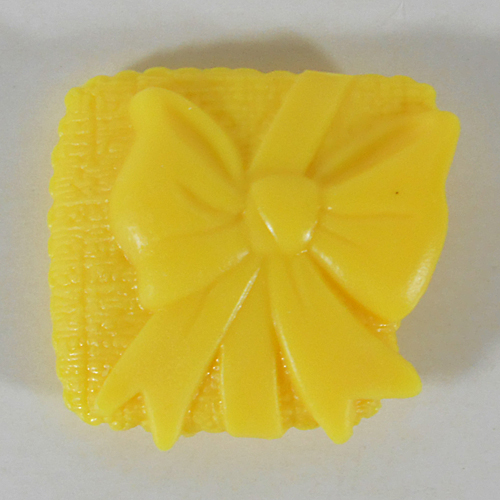 File:Pinkie Pie Blue Bedroom Pillow Yellow.jpg