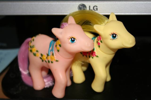 File:Garland fakies.jpg