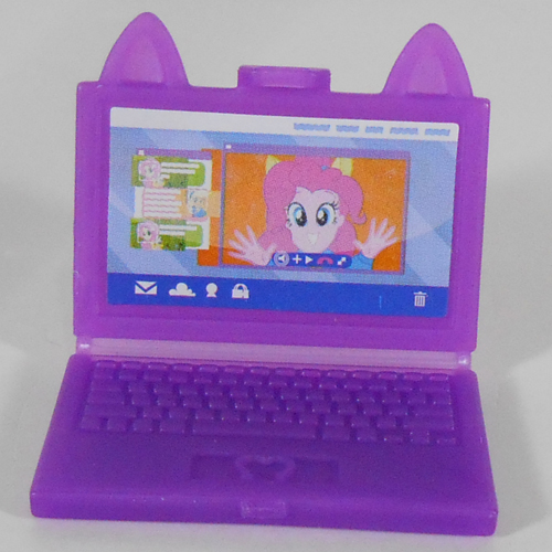 File:Twilight Sleepover Laptop.jpg