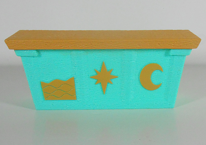 File:Celestia Class Teacher Desk.jpg