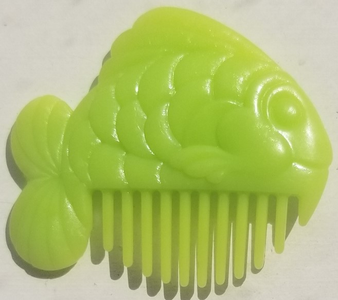 File:Limegreenfishcomb.jpg