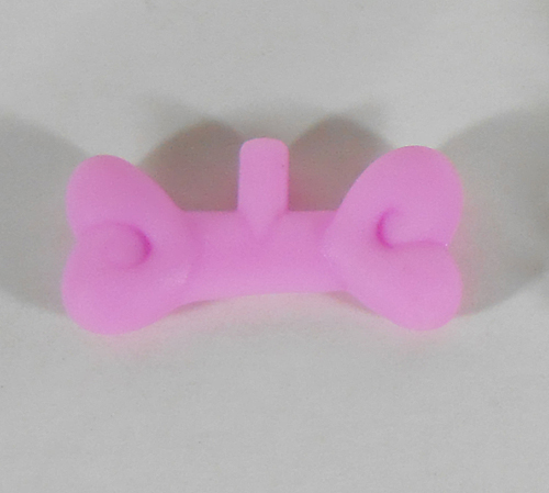 File:Fluttershy Pet Spa Bone Pink.jpg