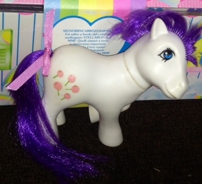 Italian purple haired Tootsie