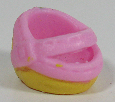 File:FFYellowAndPinkShoe.jpg
