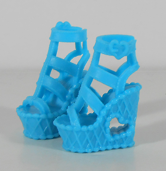 File:Pinkie Pie Redesign Shoes.jpg