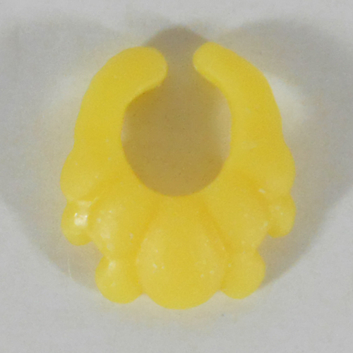 File:Pinkie Pie Salon Necklace Yellow.jpg