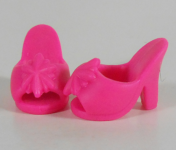 File:Twilight Sparkle Slumber Party Shoes.jpg