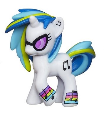 File:Djpon3-rainbow-pony-favorite-set.jpg