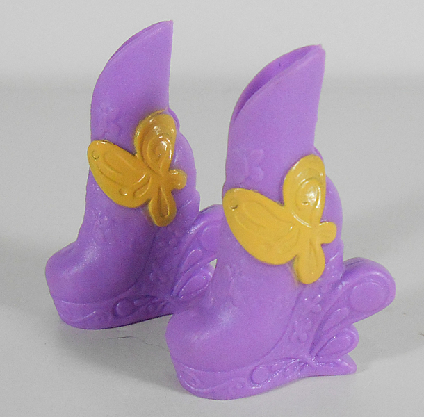 File:Fluttershy Archery Shoes.jpg