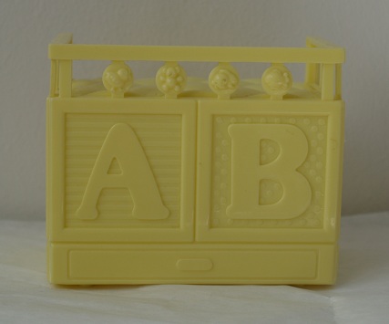 File:Table rainfeather.jpg