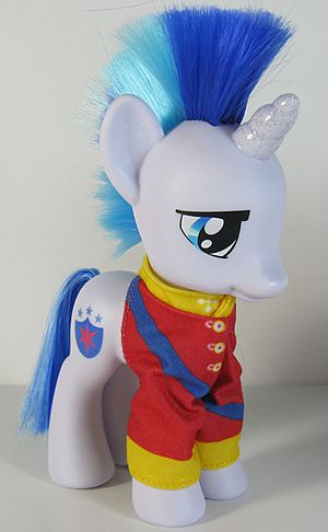 FS Shining Armor Acc.jpg