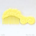 LittlePrettyYellowComb.JPG