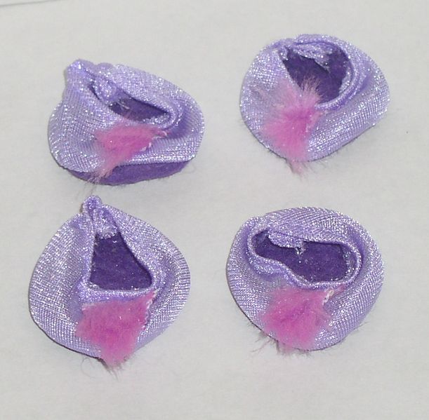 File:Sweetness and Lace slippers.JPG