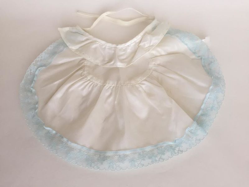 File:Nighttime gown w blue trim.jpg