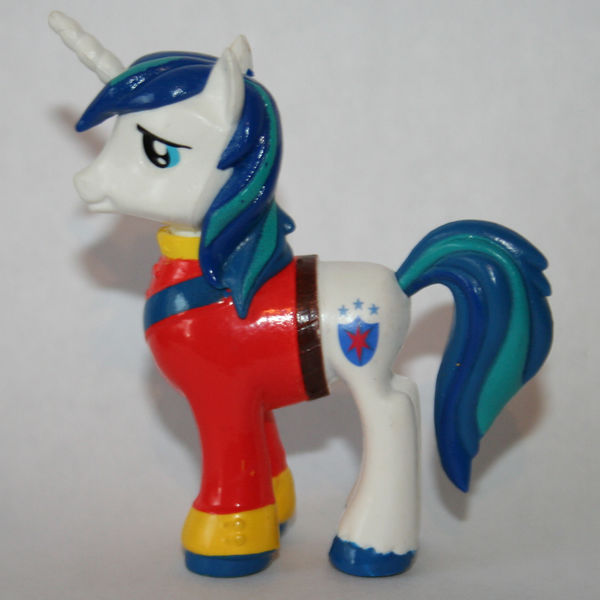 File:Egmont shining armor.JPG