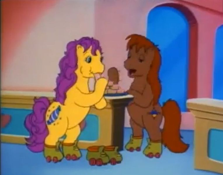 File:Spinner My Little Pony Tales.jpg