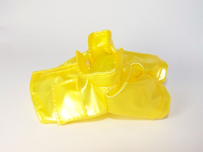 File:Yellow raincoat.JPG