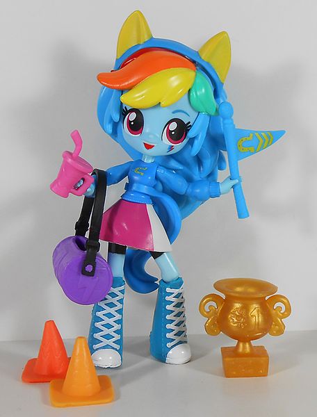 File:Rainbow Dash Pep Rally Set.jpg