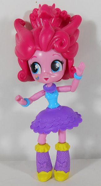 File:Pinkie Pie Salon Swan Style.jpg