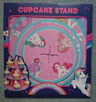 Retro-cupcakestand.jpg