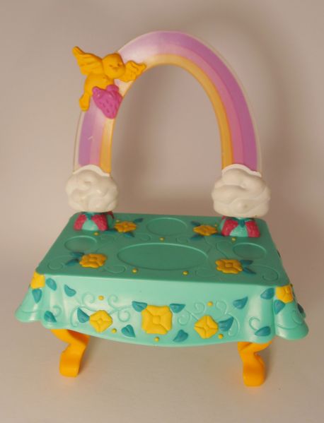 File:Sweet berrys table.JPG