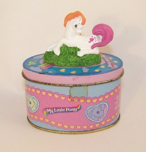 File:G2 lolly tin.JPG