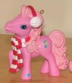 09-xmas-pinkiepie-ornament.jpg