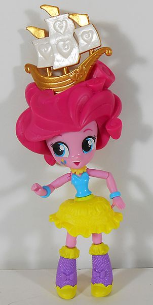 File:Pinkie Pie Salon Ship Style.jpg