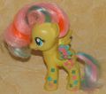 Rainbow-power-fluttershy-with-breezie.jpg