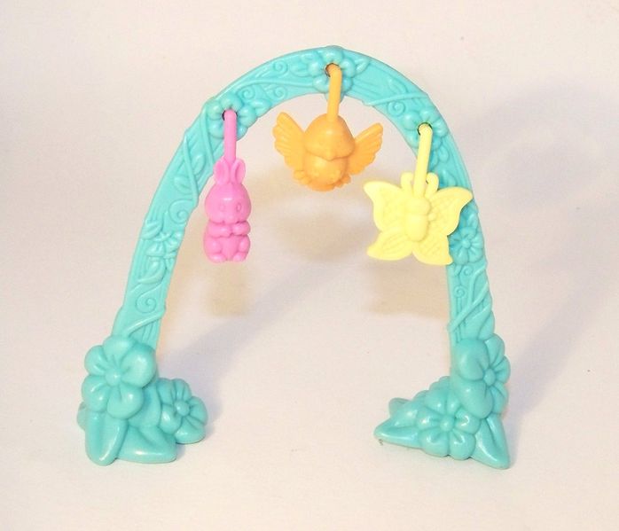 File:Light heart mobile.JPG